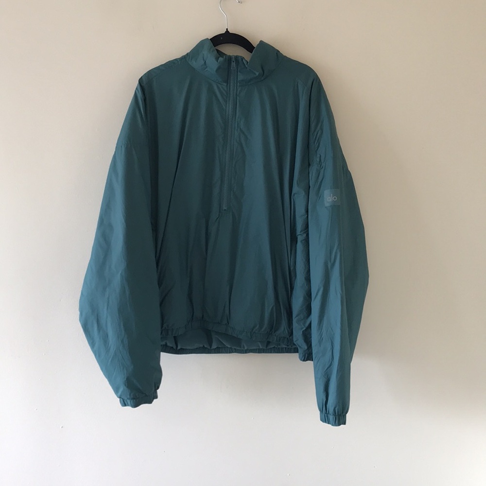 Alo Latitude Light Weight 1/2 Zip Pullover Jacket, Winter Ivy - Picture 7 of 16